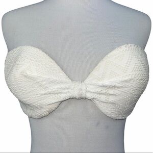 Gisela Crochet Strapless Bandeau Bikini Top 34B